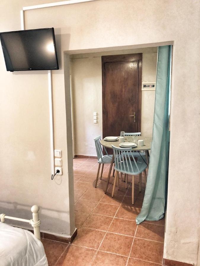 Hotel Kastri Garden Apartment Loutra Edipsou  ภายนอก รูปภาพ